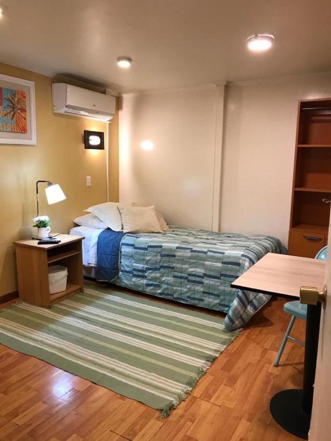 Hostal Las Condes Familiar Santiago Buitenkant foto